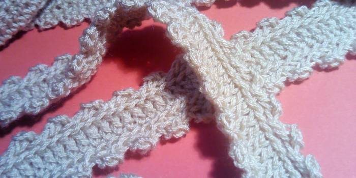 Bufanda-collar de crochet con flores