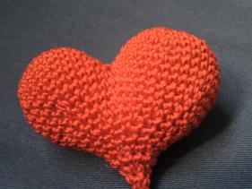 Broche Corazón Amigurimi