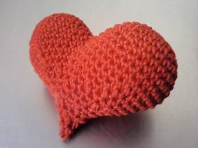 Puffy heart brooch