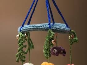 Movil de peces amigurumi