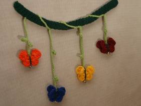 Mariposas móviles de ganchillo