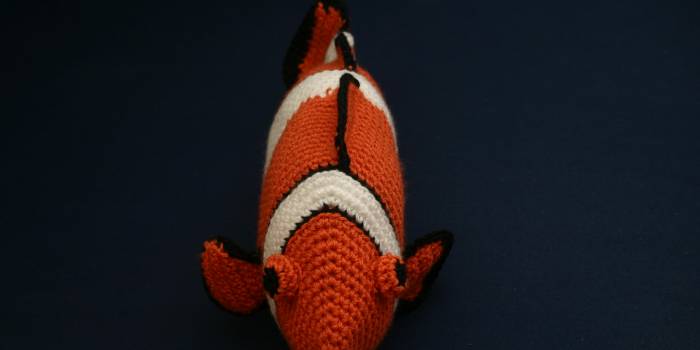 Pez payaso de crochet