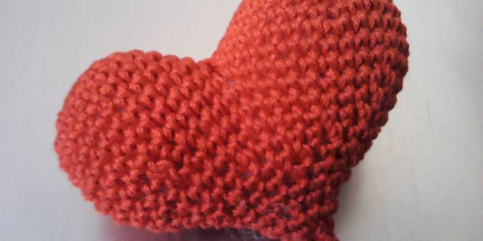 Broche Corazón Amigurimi