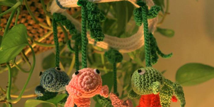 Litlle fish crib mobile