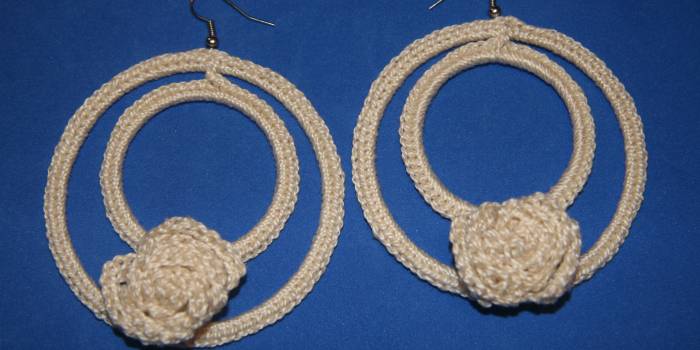 Pendientes de rosa