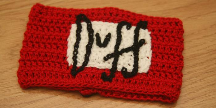 Cubretaza de crochet Duff 