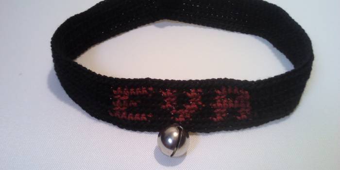 Collar con cascabel para mascota